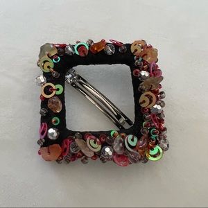 Square and floral hair clip
